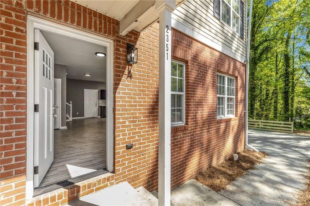 2351 Perry Boulevard NW, Atlanta, GA 30318