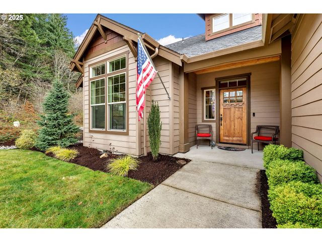 1912 N COLUMBIA RIDGE Way, Washougal, WA 98671