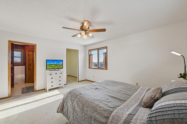 4174 Braddock Avenue NE, Buffalo, MN 55313