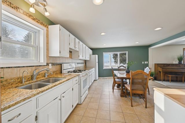 4174 Braddock Avenue NE, Buffalo, MN 55313