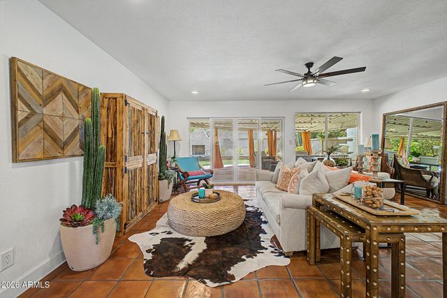 4718 N 77TH Place, Scottsdale, AZ 85251