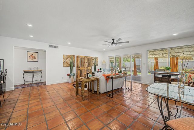 4718 N 77TH Place, Scottsdale, AZ 85251