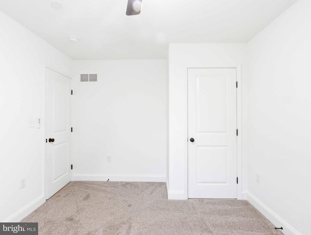 Image 22 of property listing at 683 SUNFLOWER CT, Westminster, MD 21157