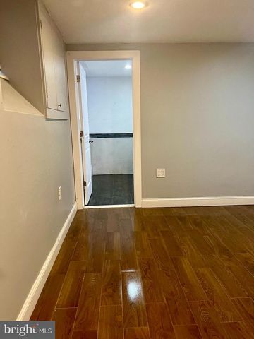 500 N 34TH ST, Philadelphia, PA 19104