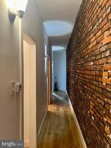500 N 34TH ST, Philadelphia, PA 19104