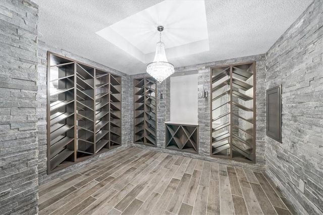 1744 NE Woodland Shores Lane, Lee's Summit, MO 64086