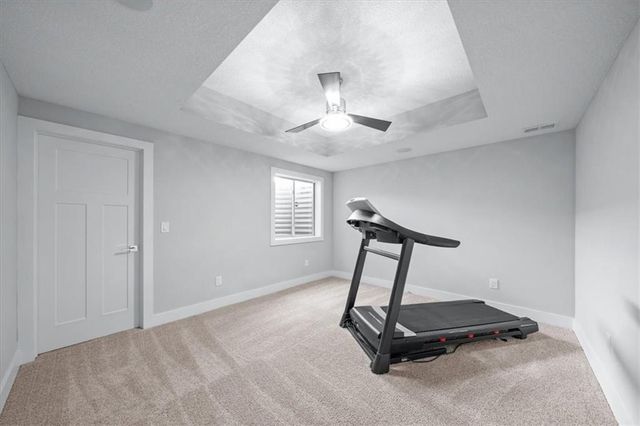 1744 NE Woodland Shores Lane, Lee's Summit, MO 64086