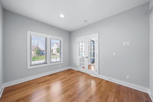 1744 NE Woodland Shores Lane, Lee's Summit, MO 64086