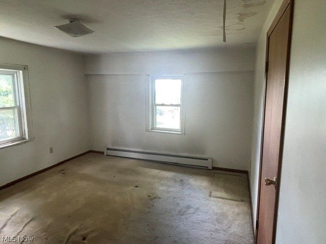 2610 E South Range, New Springfield, OH 44443