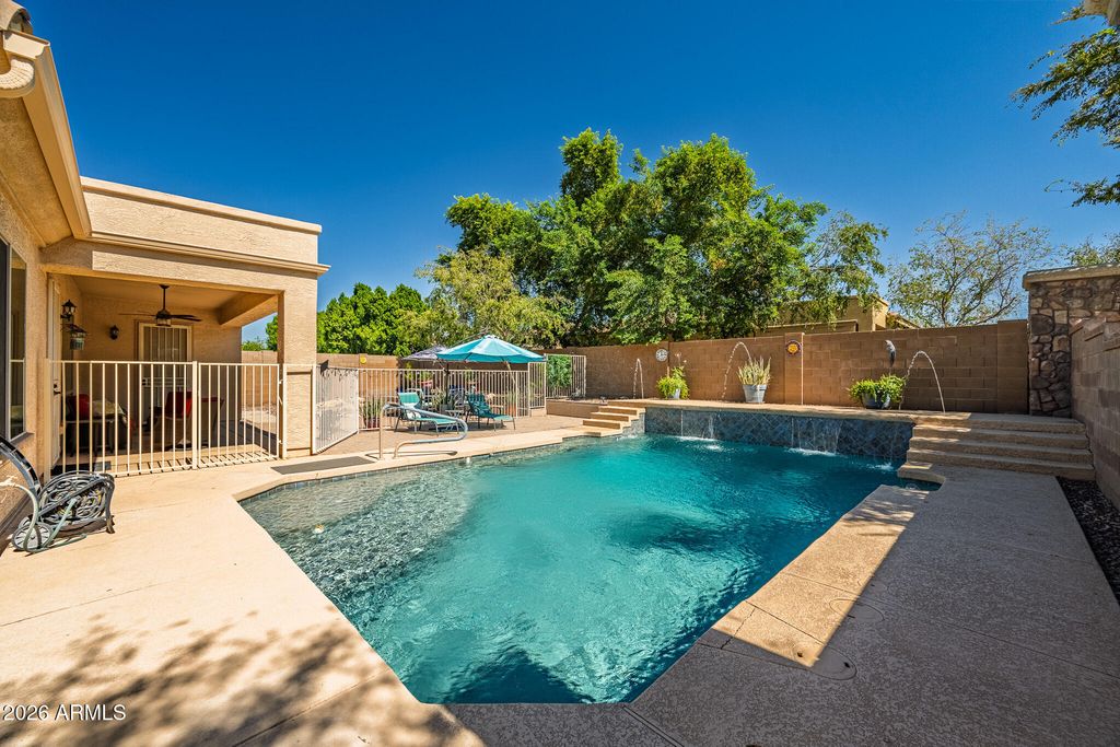 5987 S JOSLYN Lane, Gilbert, AZ 85298 — photo 4