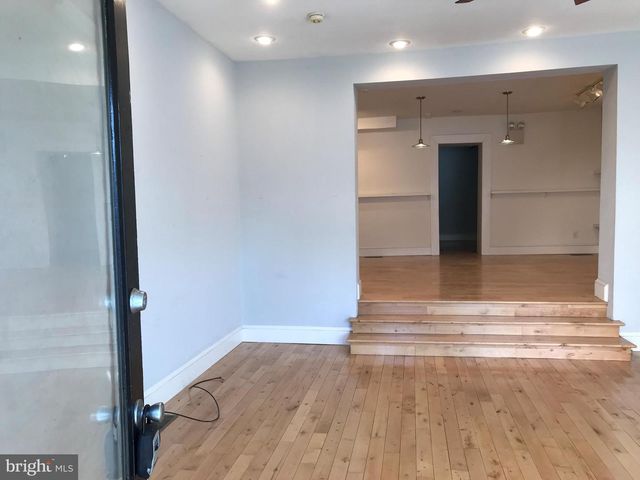 4203 MAIN ST, Philadelphia, PA 19127