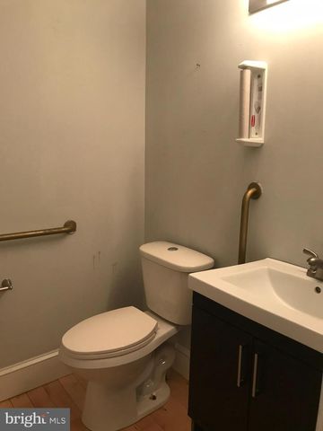 4203 MAIN ST, Philadelphia, PA 19127