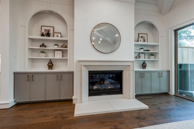 2434 Quenby Street, Houston, TX 77005