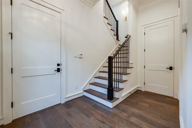 2434 Quenby Street, Houston, TX 77005