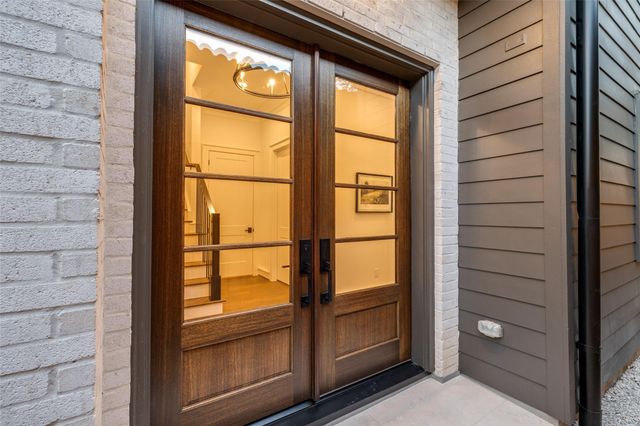 2434 Quenby Street, Houston, TX 77005