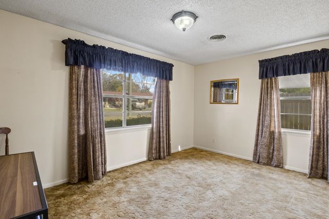 605 CAMPBELL, Linden, TX 75563