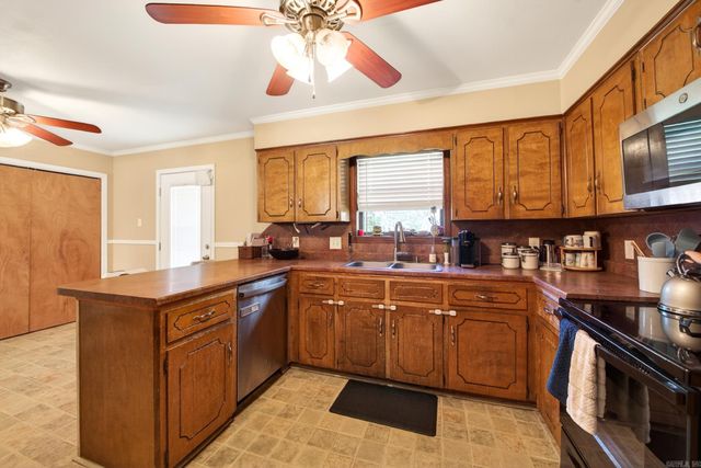 11 Meadowlark Drive, Cabot, AR 72023