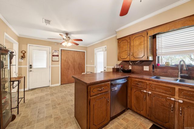 11 Meadowlark Drive, Cabot, AR 72023