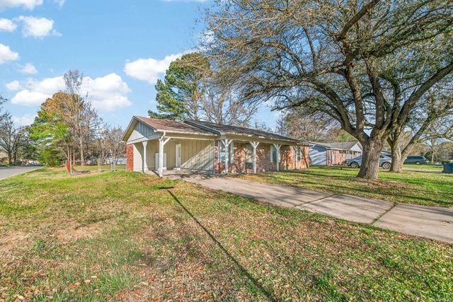 11 Meadowlark Drive, Cabot, AR 72023