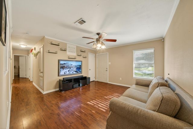 11 Meadowlark Drive, Cabot, AR 72023