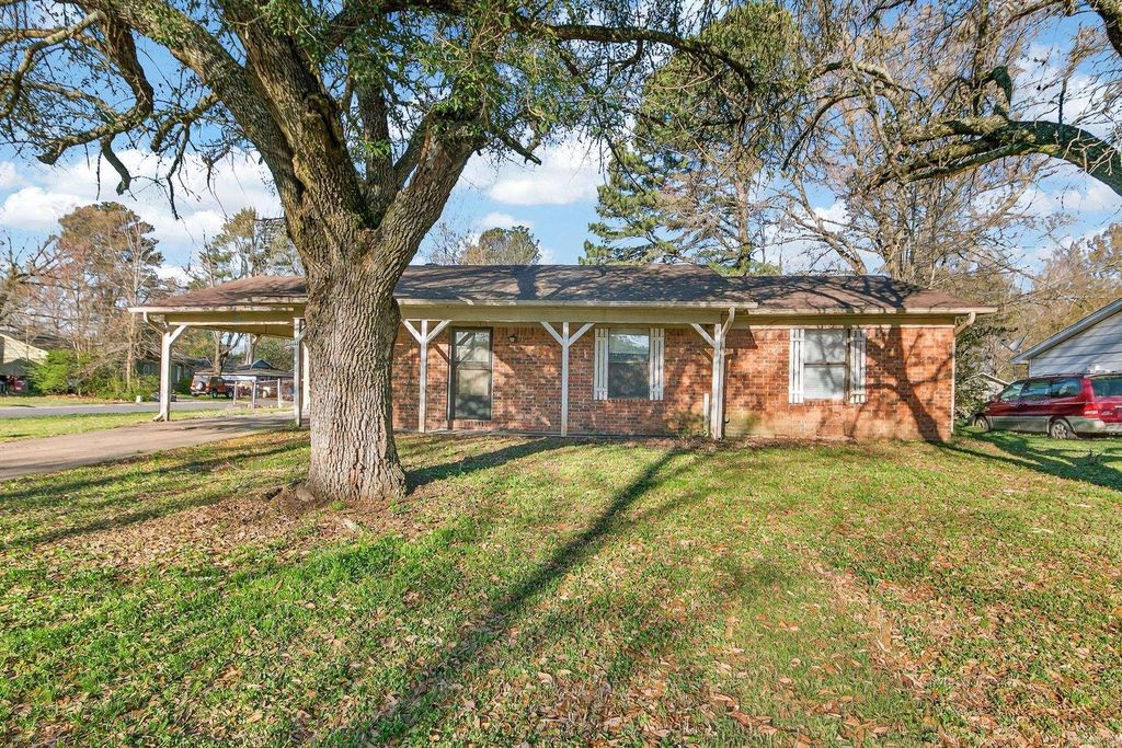 11 Meadowlark Drive, Cabot, AR 72023
