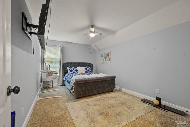 6456 Pansy Dr, Milton, FL 32570