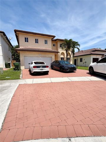 2609 NE 42nd Ave, Homestead, FL 33033