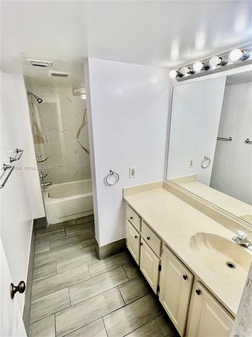 1258 S Military Trail 813, Deerfield Beach, FL 33442