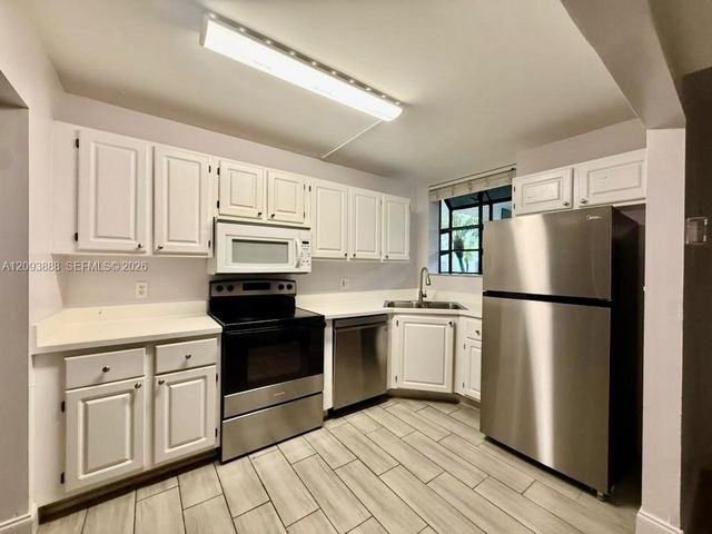 1258 S Military Trail 813, Deerfield Beach, FL 33442