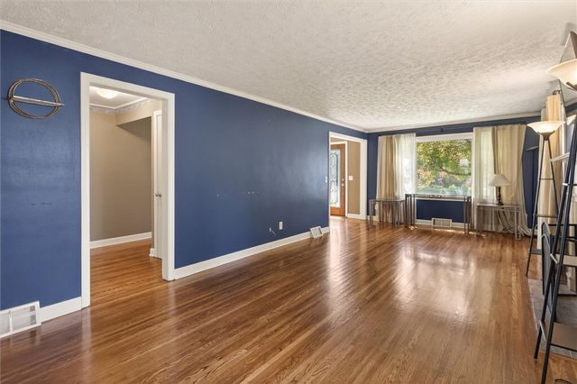 1792 Winton Road North, Irondequoit, NY 14609