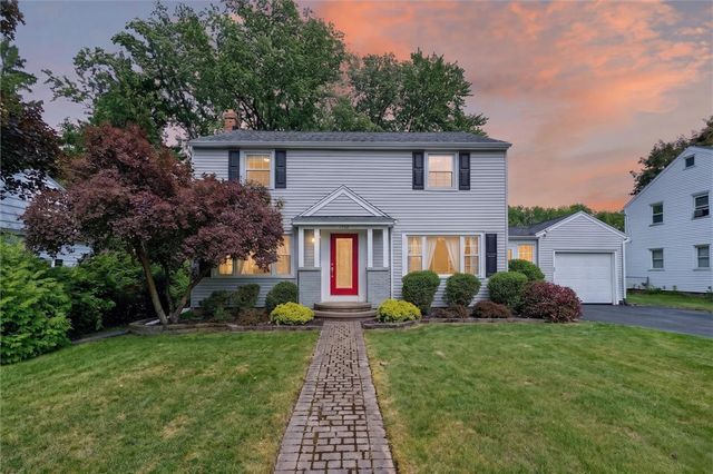 1792 Winton Road North, Irondequoit, NY 14609