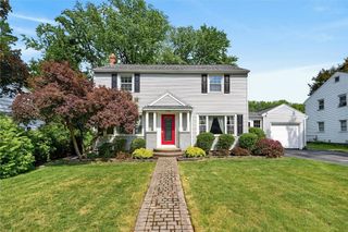 1792 Winton Road North, Irondequoit, NY 14609