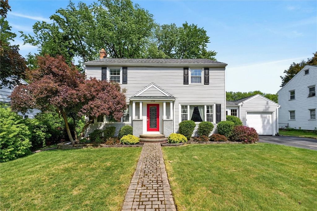 1792 Winton Road North, Irondequoit, NY 14609