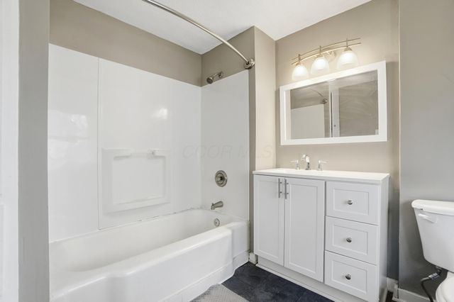 2508 Parkwood Avenue, Columbus, OH 43211