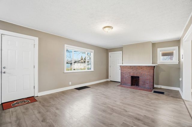 2508 Parkwood Avenue, Columbus, OH 43211