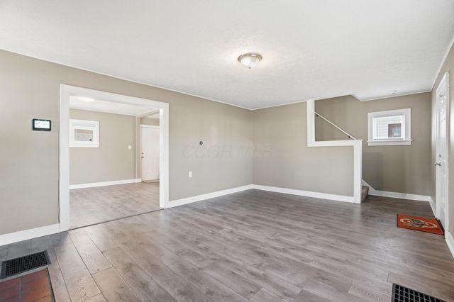 2508 Parkwood Avenue, Columbus, OH 43211