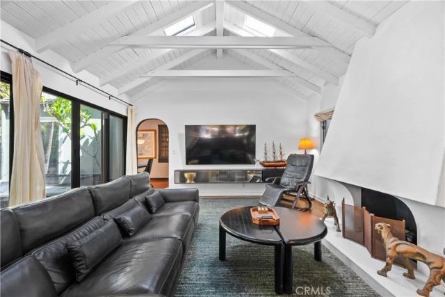 14 Anchorage, Marina Del Rey, CA 90292