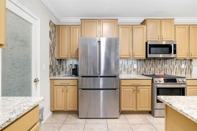 6103 HORSE MILL PLACE, Palmetto, FL 34221
