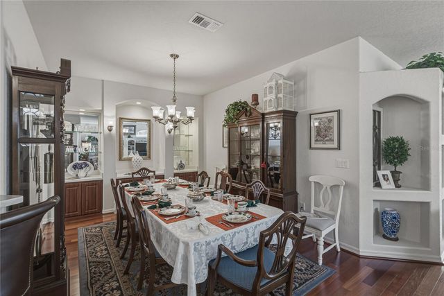 12410 WOODLANDS CIRCLE, Dade City, FL 33525