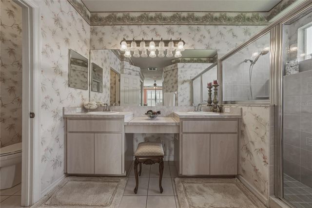 12410 WOODLANDS CIRCLE, Dade City, FL 33525