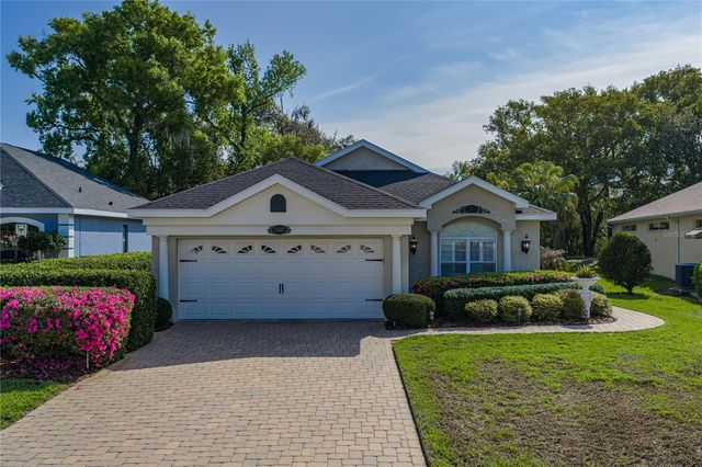 12410 WOODLANDS CIRCLE, Dade City, FL 33525