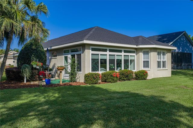 12410 WOODLANDS CIRCLE, Dade City, FL 33525