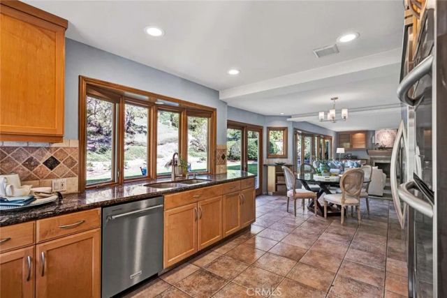 730 S Quail, Anaheim Hills, CA 92807