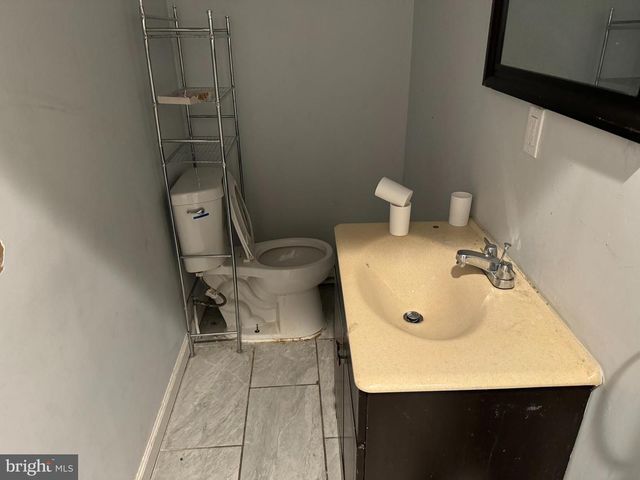 1414 S 52ND ST, Philadelphia, PA 19143