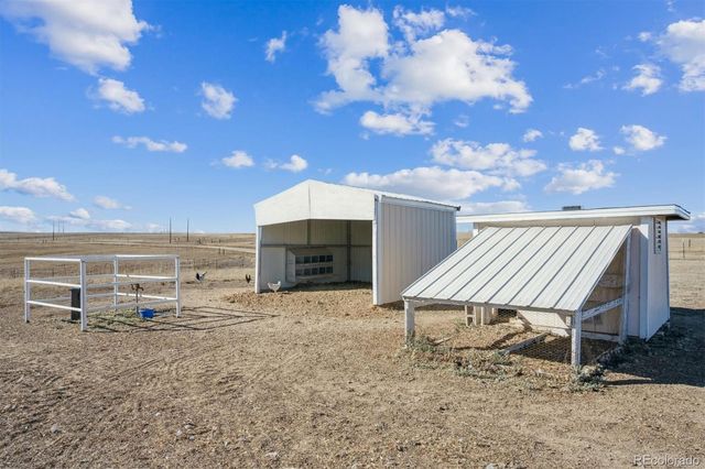 43251 E Iliff Trail, Bennett, CO 80102