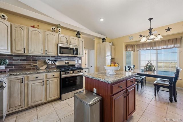 43251 E Iliff Trail, Bennett, CO 80102