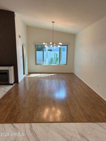 5608 W LUPINE Avenue, Glendale, AZ 85304