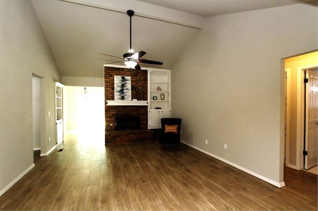 1308 Oswego Drive, Yukon, OK 73099