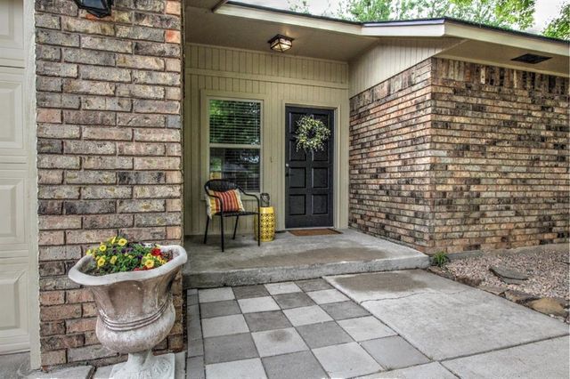 1308 Oswego Drive, Yukon, OK 73099