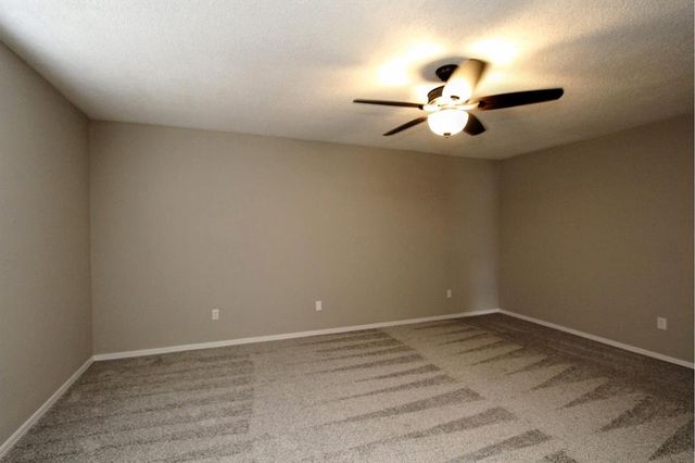 1308 Oswego Drive, Yukon, OK 73099